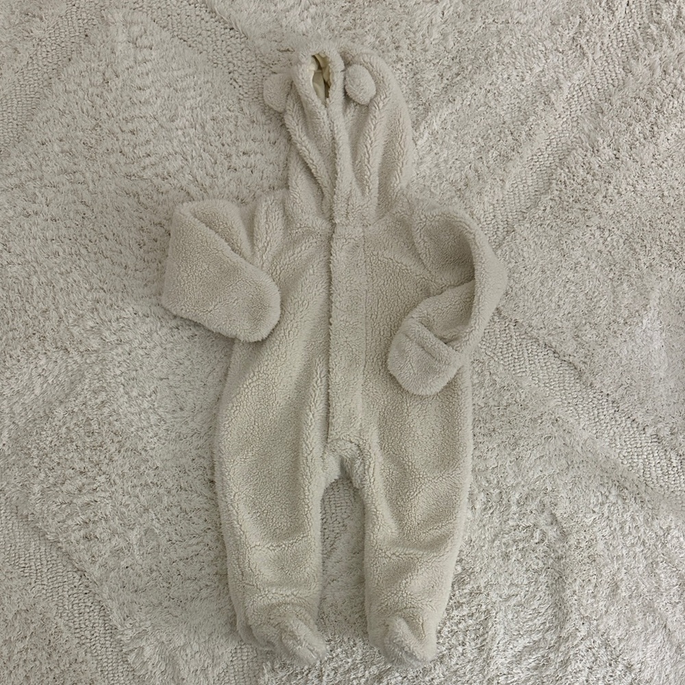 Magnetic Me Cream Fleece Kids Footie